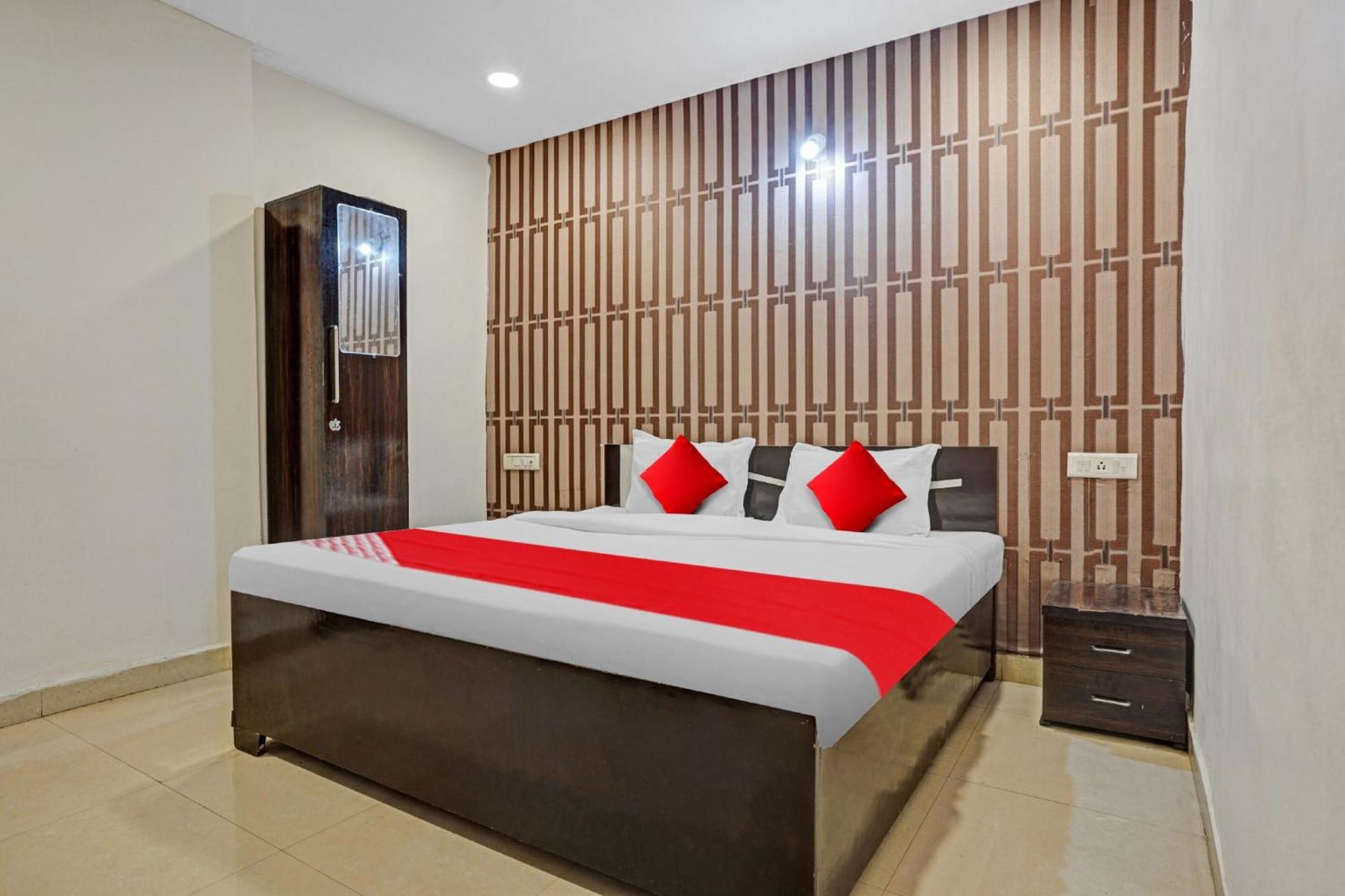 Hotel O Flagship Hotel Gulmohar Inn Bhopal Extérieur photo
